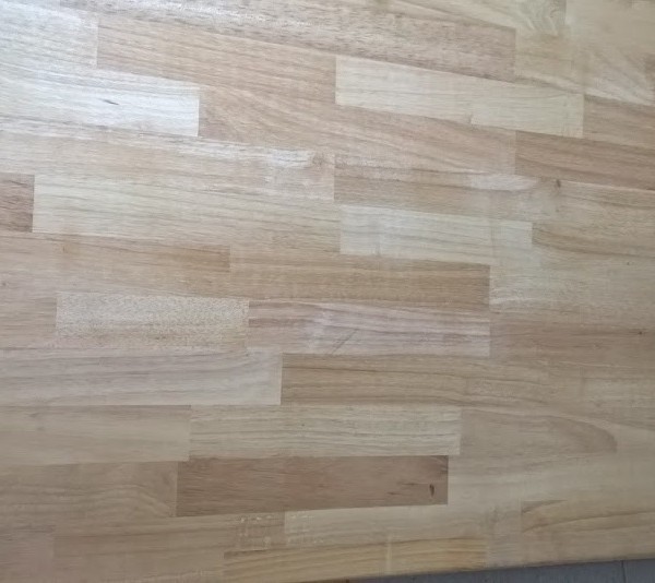 Công ty chúng em chuyên cung cấp số lượng lớn các mặt hàng MDF, Plywood,… Nhận gia công phủ Veneer, Laminate, Melamine